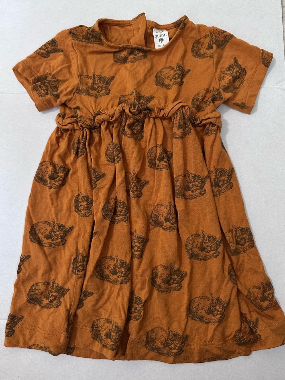 KATE QUINN Short Sleeve Rainbow Empire Dress in Teak Sleeping Fox 18-24 Months